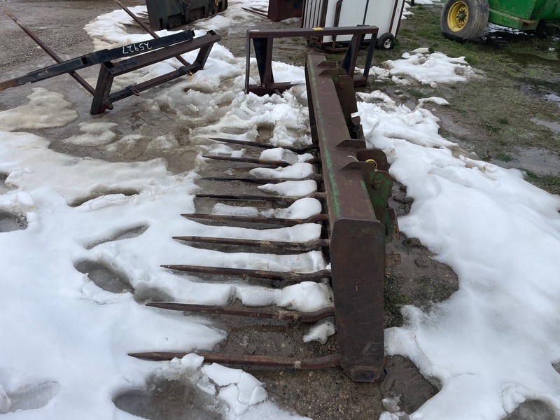 Attachments  John Deere Manure Fork - 6ft - Quick Attach Photo
